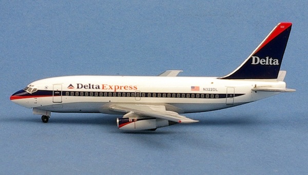 Boeing 737-200 Delta Express N322DL  BBX41642