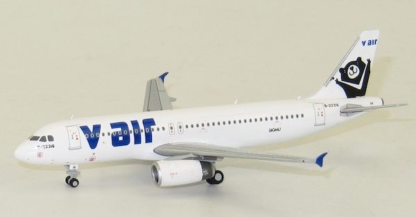 Airbus A320 V Air B-22316  DAVAX316