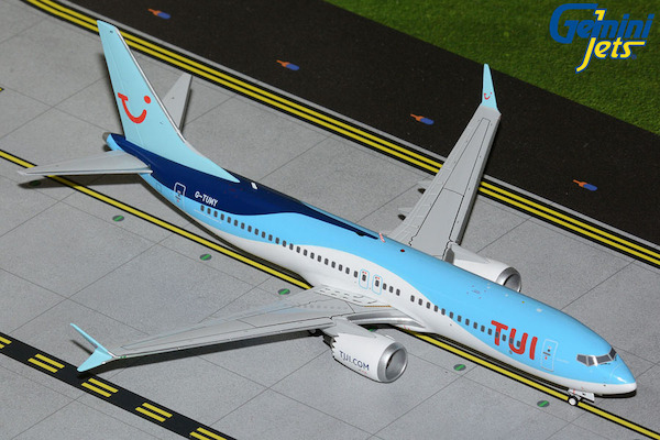 Boeing 737 MAX 8 Tui Airways G-TUMY Engine pylon broken. Repaired  G2TOM1389