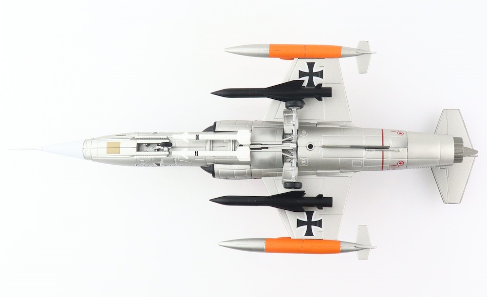 Hobbymaster HA1049 F104G Starfighter 26+69 MFG 2 Marineflieger Fl