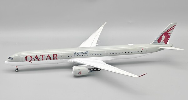 Airbus A350-1041 Qatar Airways A7-AOH RH Winglet broken  IF350XQR0526LET