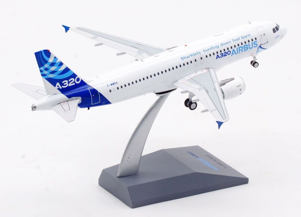 Inflight 200 IFAIRBUS320 Airbus A320-211 Airbus House F-WWBA