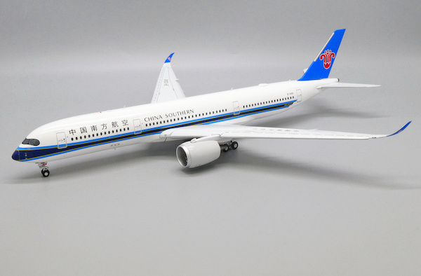 Airbus A350-900 China Southern Airlines B-30A9 "Flap Down" XX2312A