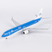 Boeing 737-900 KLM 100 years PH-BXT 1 x landing gear incomplete
