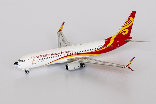 Boeing 737-800/w Hainan Airlines B-1729 with scimitar winglets; with Air China's nose 58061