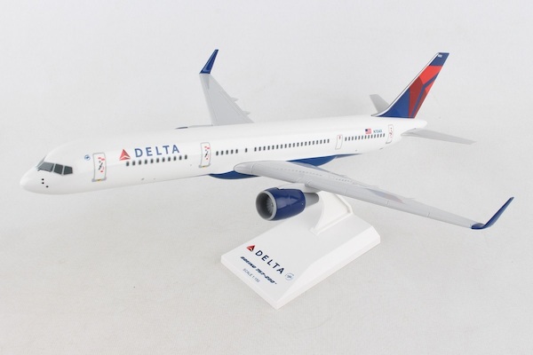 Boeing 757-200 Delta N704X SKR545